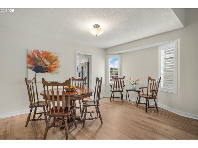 15780 Sw OAK MEADOW Ln, Portland, OR 97224