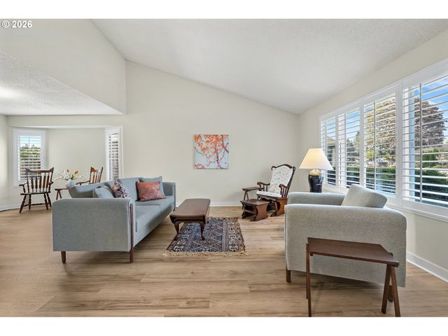 15780 Sw OAK MEADOW Ln, Portland, OR 97224