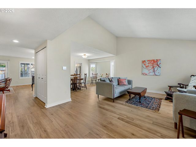 15780 Sw OAK MEADOW Ln, Portland, OR 97224