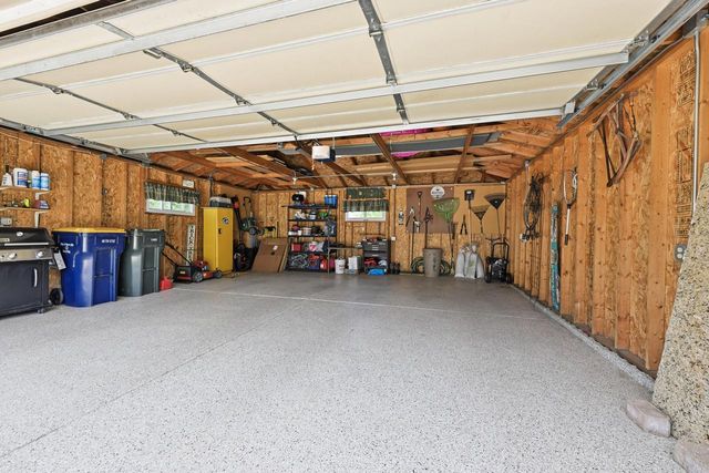 924 S 124th STREET, West Allis, WI 53214