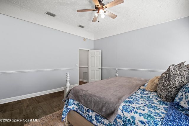 572 Lake Ashley Circle, Melbourne, FL 32904