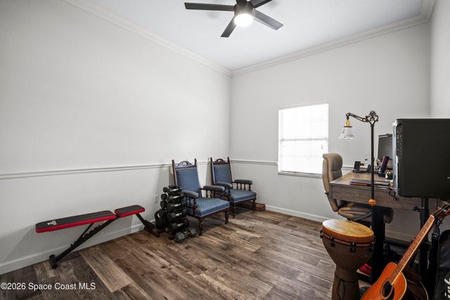 572 Lake Ashley Circle, Melbourne, FL 32904