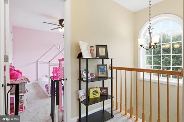 224 PARAGON DR, Bunker Hill, WV 25413