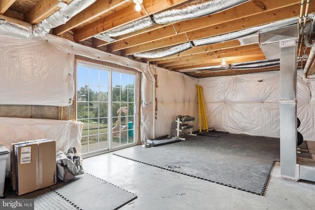 224 PARAGON DR, Bunker Hill, WV 25413