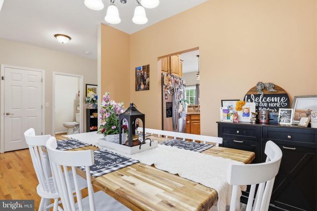 224 PARAGON DR, Bunker Hill, WV 25413