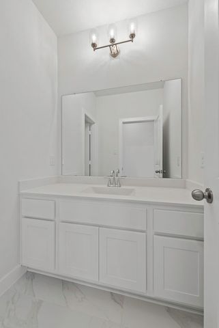 8116 Royal Mint CV, Lago Vista, TX 78645