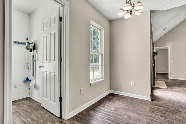287 Cherokee Drive, Fair Play, SC 29643