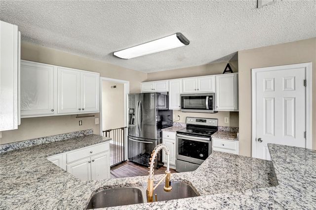 287 Cherokee Drive, Fair Play, SC 29643