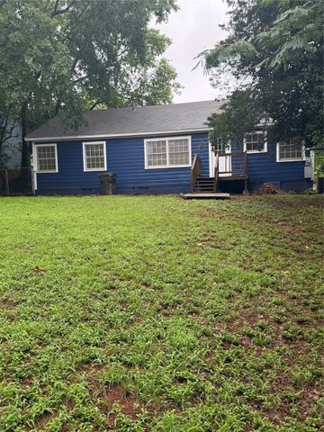 709 Highland Drive, Palestine, TX 75801