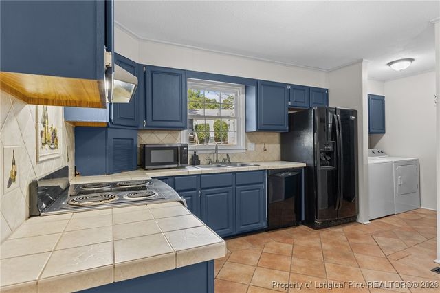 301 Summer Hill Road, Fayetteville, NC 28303