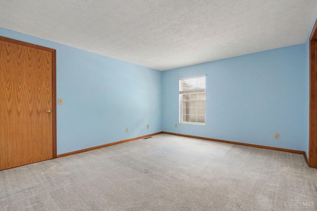 8684 Beckys Ridge Drive, Colerain Twp, OH 45251