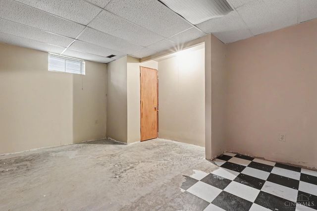 8684 Beckys Ridge Drive, Colerain Twp, OH 45251