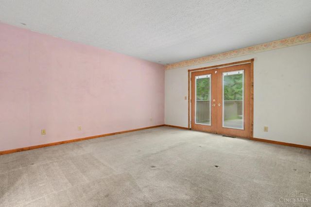 8684 Beckys Ridge Drive, Colerain Twp, OH 45251