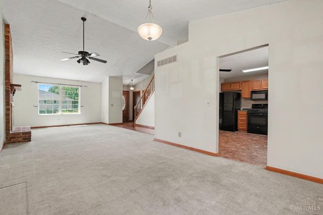 8684 Beckys Ridge Drive, Colerain Twp, OH 45251