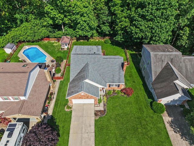 8684 Beckys Ridge Drive, Colerain Twp, OH 45251