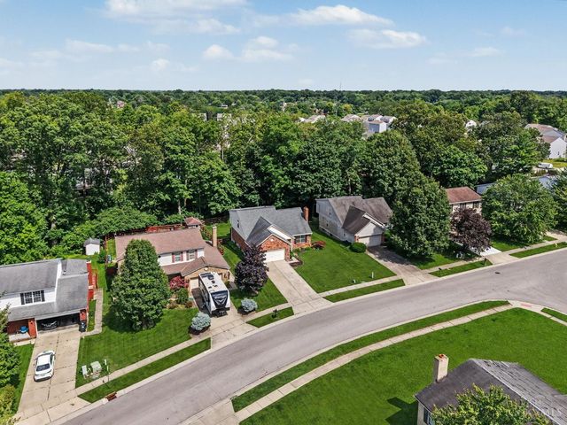 8684 Beckys Ridge Drive, Colerain Twp, OH 45251
