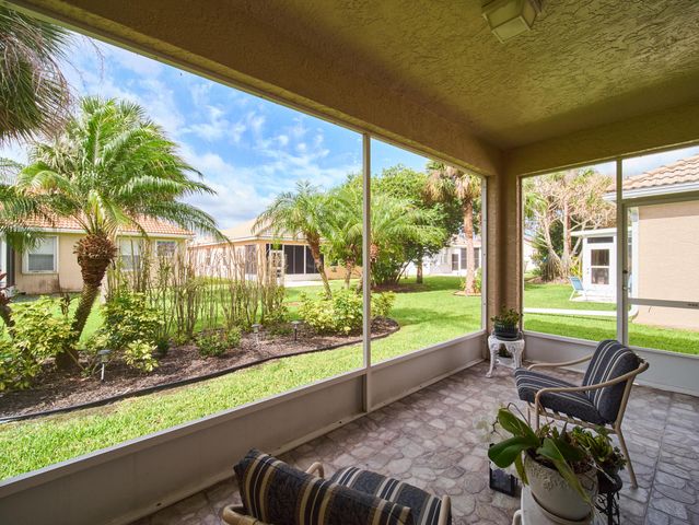 875 NW Sarria Court, Port St. Lucie, Port St Lucie, FL 34986