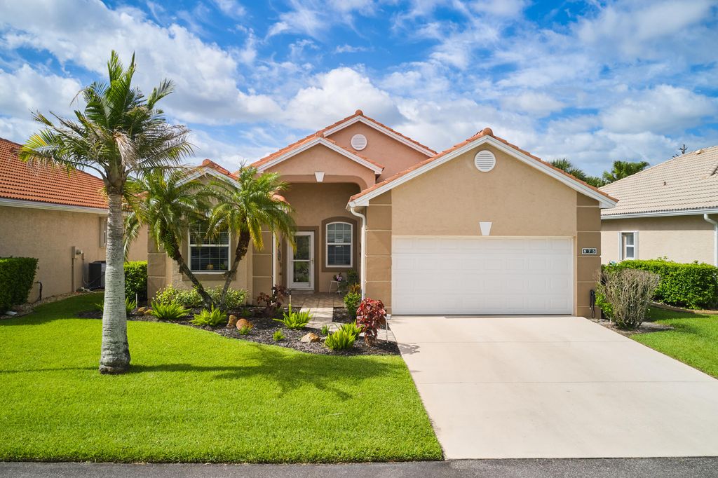 875 NW Sarria Court, Port St. Lucie, Port St Lucie, FL 34986