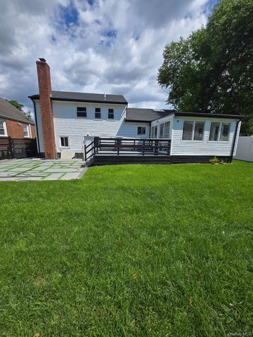 712 Barnes Avenue, Baldwin, NY 11510