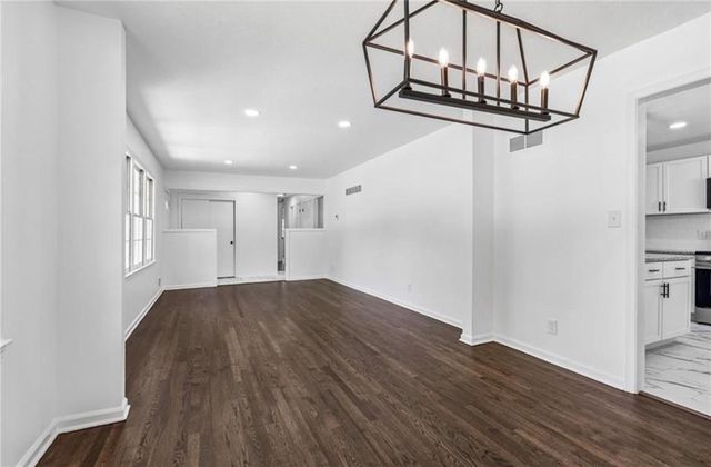7509 E 100th Street, Kansas City, MO 64134