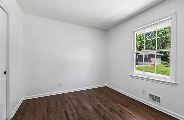 7509 E 100th Street, Kansas City, MO 64134