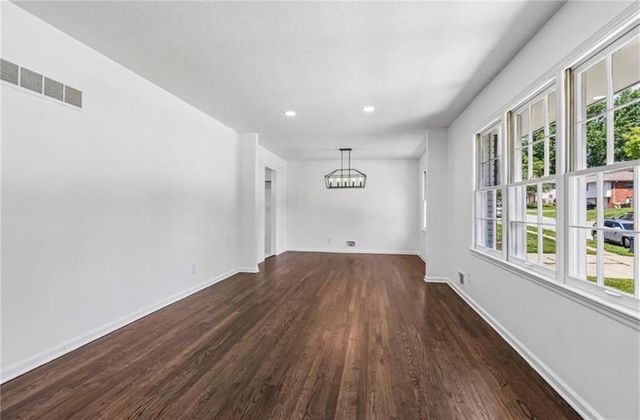 7509 E 100th Street, Kansas City, MO 64134