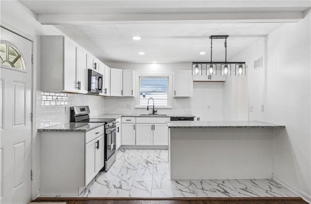 7509 E 100th Street, Kansas City, MO 64134