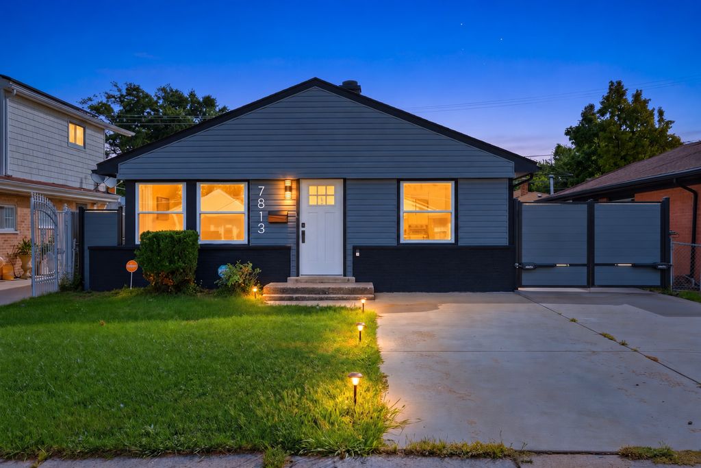 7813 S KENTON Avenue, Chicago, IL 60652 — exterior