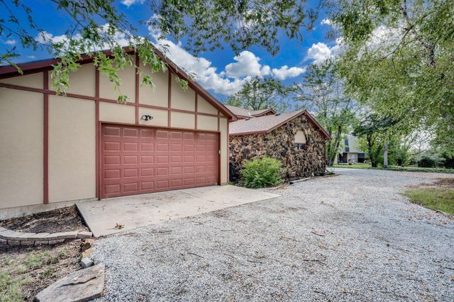 3 Timothy Ln, Goddard, KS 67052