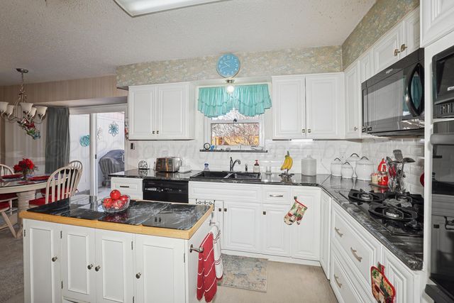 3708 WAYNE Street, Amarillo, TX 79109