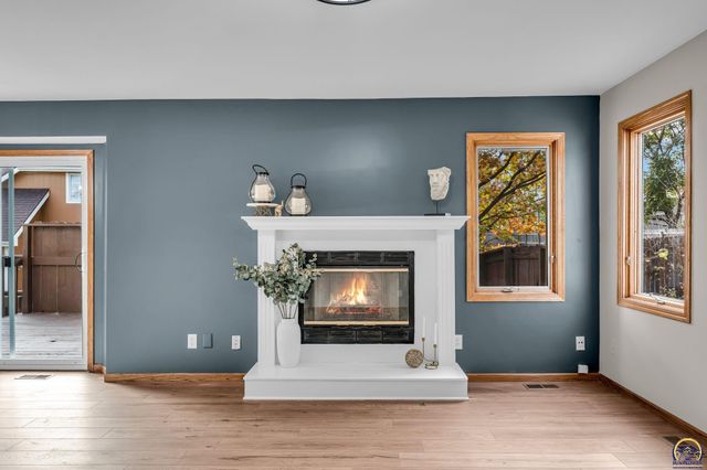 6445 SW 21st Ter, Topeka, KS 66614