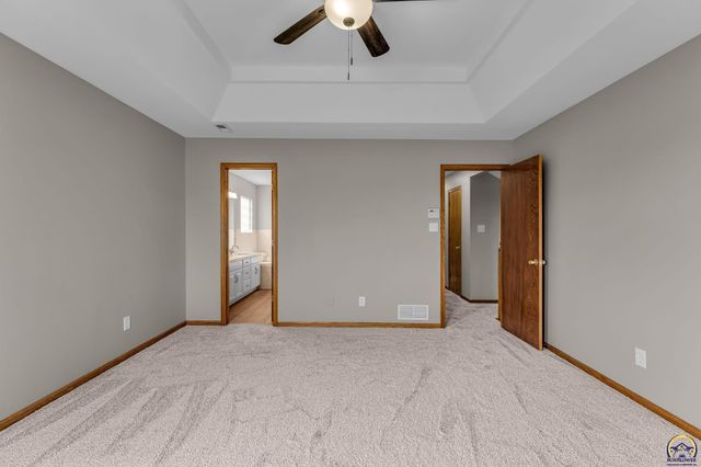 6445 SW 21st Ter, Topeka, KS 66614