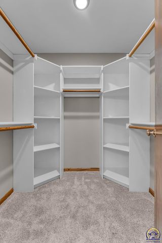 6445 SW 21st Ter, Topeka, KS 66614