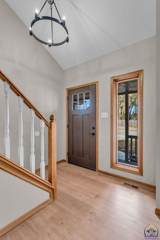 6445 SW 21st Ter, Topeka, KS 66614