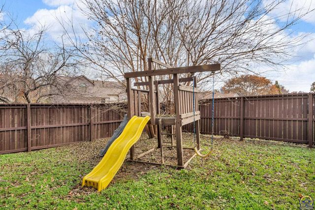 6445 SW 21st Ter, Topeka, KS 66614