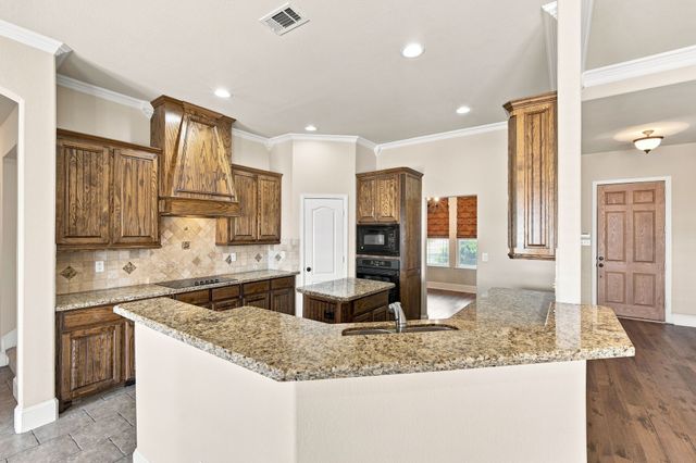 429 Rugged Drive, Red Oak, TX 75154
