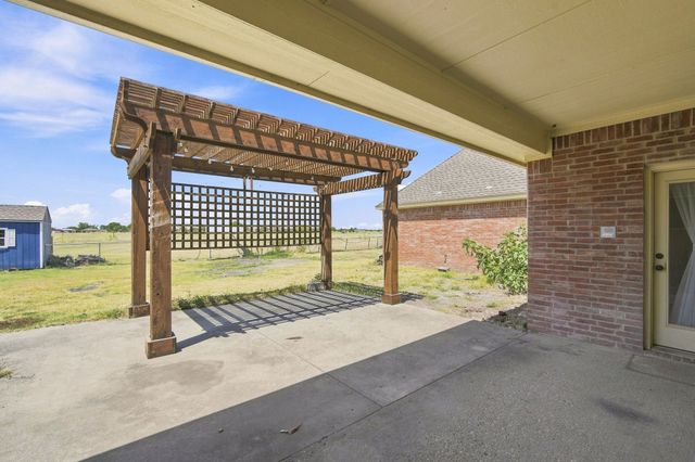 429 Rugged Drive, Red Oak, TX 75154