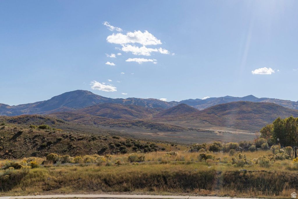 Image 34 of property listing at 1291 W BLACK ROCK TRL #J, Kamas, UT 84036