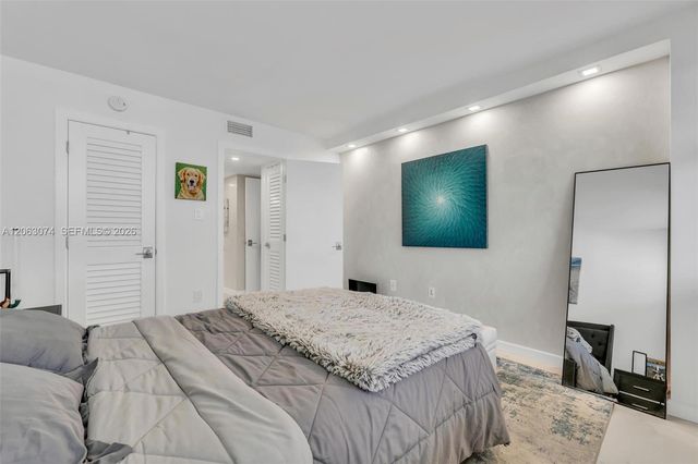 18071 Biscayne Blvd 901, Aventura, FL 33160