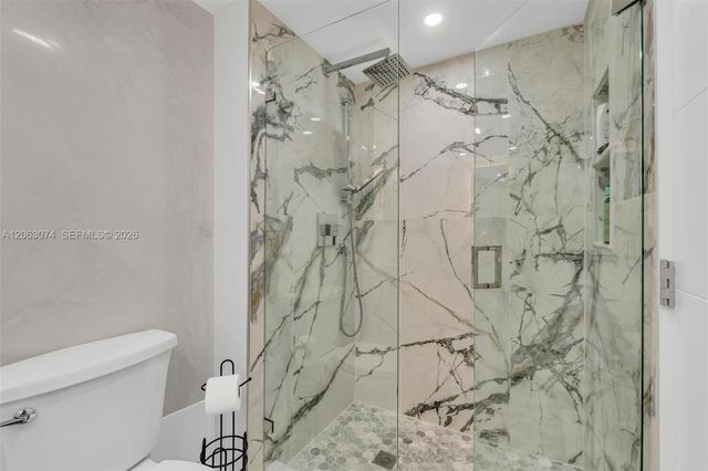 18071 Biscayne Blvd 901, Aventura, FL 33160