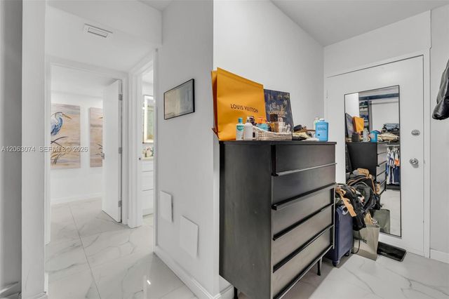 18071 Biscayne Blvd 901, Aventura, FL 33160