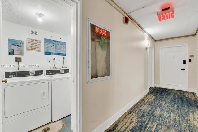 18071 Biscayne Blvd 901, Aventura, FL 33160