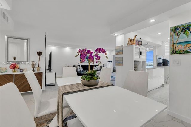 18071 Biscayne Blvd 901, Aventura, FL 33160