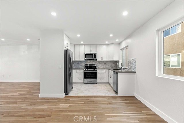 552 Hahn, Glendale, CA 91203