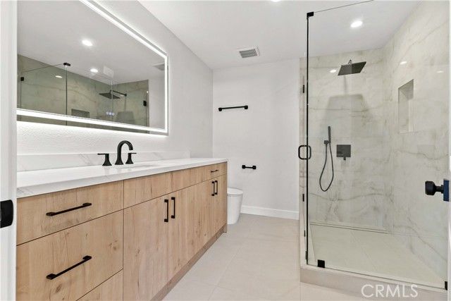 552 Hahn, Glendale, CA 91203