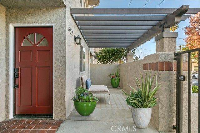552 Hahn, Glendale, CA 91203