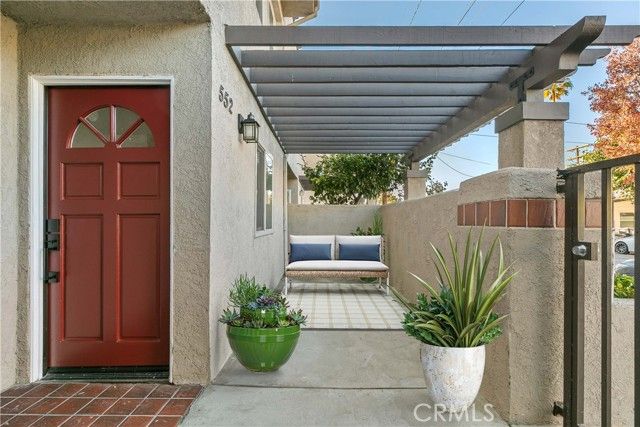 552 Hahn, Glendale, CA 91203