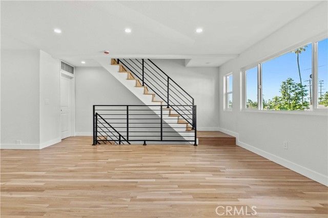 552 Hahn, Glendale, CA 91203