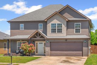 1273 Eagles View Dr, Clarksville, TN 37040