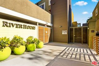 2970 Ripple Place 104, Los Angeles, CA 90039